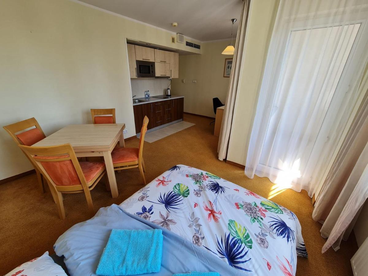 10Q - Z6 Apartament 804 Varsovie Extérieur photo